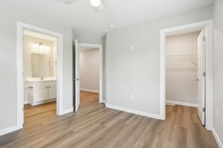 Stunning Newly Built 2 BR 2.5 BA Townhome in Beautiful Yorktown