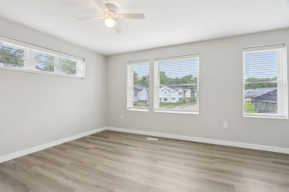 Stunning Newly Built 2 BR 2.5 BA Townhome in Beautiful Yorktown