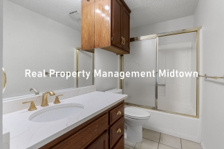 Charming Condo in Established Community off Lake Arlington