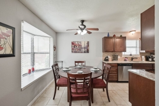 Affordable Corner lot home in Mansfield High District.