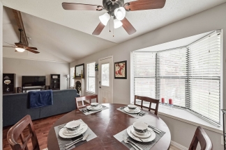 Affordable Corner lot home in Mansfield High District.