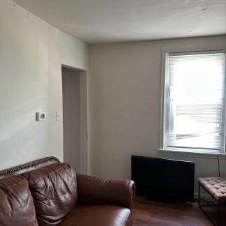UDEL STUDENT RENTAL - 129-1/2 East Cleveland Avenue