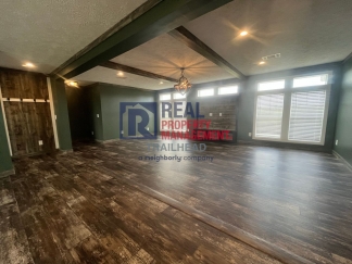 3 Bed / 2 Bath Farmhouse Styled Home – Move In Ready