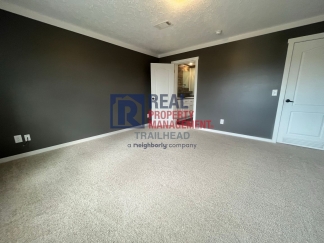 3 Bed / 2 Bath Farmhouse Styled Home – Move In Ready