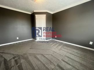 3 Bed / 2 Bath Farmhouse Styled Home – Move In Ready