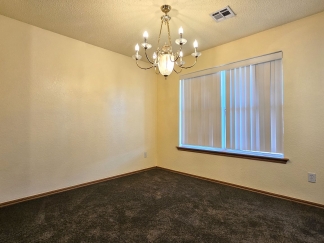 Welcome to your new home in the heart of Yukon, OK!