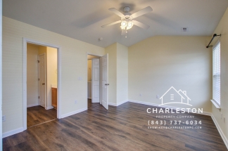 2454 Commencement Ln - Available 12/19