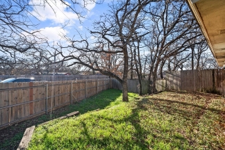 Kennedale 2-bed 2-bath Duplex