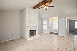 Kennedale 2-bed 2-bath Duplex