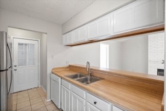 Kennedale 2-bed 2-bath Duplex