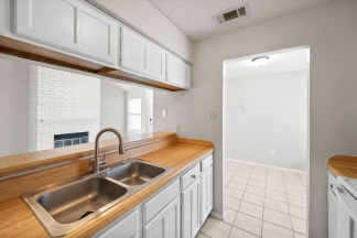 Kennedale 2-bed 2-bath Duplex