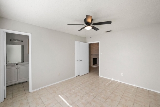 Kennedale 2-bed 2-bath Duplex