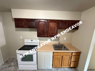 Charming 1-Bedroom Duplex with Convenient Shared Laundry – Affordable Living!