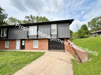 Updated 2-bedroom, 1-bath Duplex