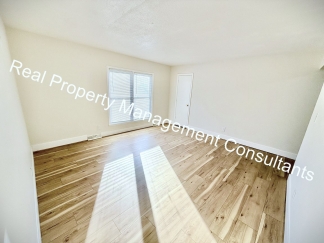 Updated 2-bedroom, 1-bath Duplex