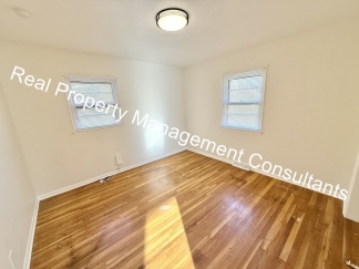 Updated 2-bedroom, 1-bath Duplex