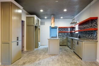 Beautiful home in one of OKC hot and up-and-coming , Plaza District! $500 OFF FIRST FULL MONTHS RENT!