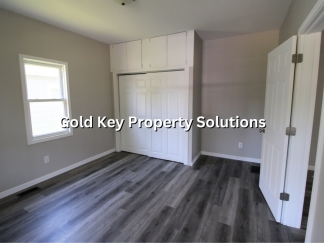 Spacious 3 BR 1 BA with Covered Porch and Garage (SECTION 8 APPROVED)