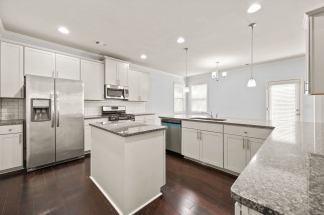 Spacious 5BR/3.5BA Home in Tallant Farms | Swim/Tennis Community