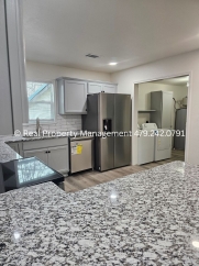 Van Buren Home Coming Available Mid January