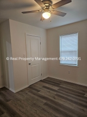 Van Buren Home Coming Available Mid January