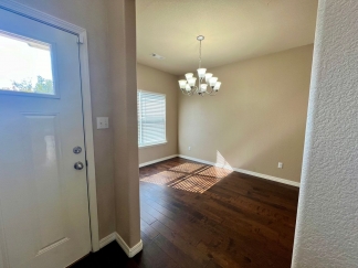 Beautiful 3 Bedroom Home with Spacious Bonus Room Available Mid February