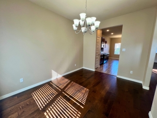 Beautiful 3 Bedroom Home with Spacious Bonus Room Available Mid February