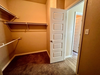 Beautiful 3 Bedroom Home with Spacious Bonus Room Available Mid February