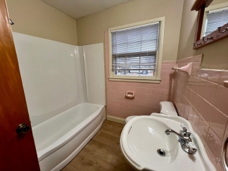 3 Bedroom/2.5 Bathroom Home Available for Rent!