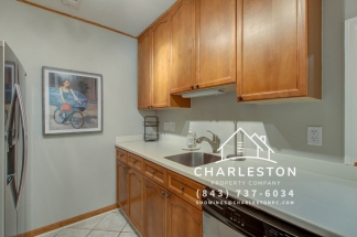 713 Davenport Drive - Available 8/29
