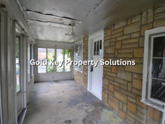 3 BR 1 BA House with Fenced Yard and Garage SECTION 8 APPROVED