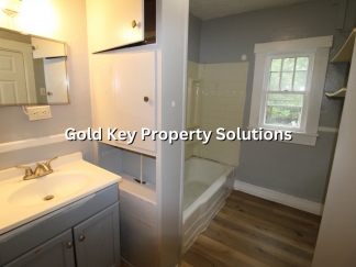 3 BR 1 BA House with Fenced Yard and Garage SECTION 8 APPROVED