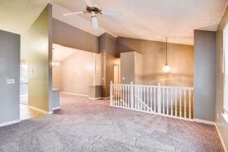 Charming Property  -Finished Basment/Private Park - New Carpet