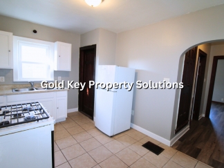 Updated 1 BR 1 BA Duplex with Washer/Dryer Hookups (NO SECTION 8)