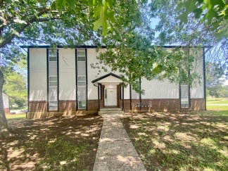 No Security Deposit on Remodeled 2 Bedroom in Harrisonville