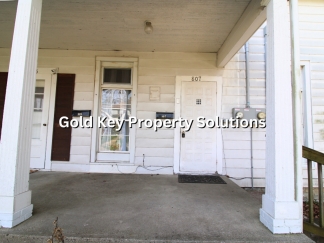 Large Middletown 2 BR 1 BA Upstairs Apartment (SECTION 8 APPROVED)