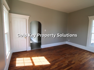 Large Middletown 2 BR 1 BA Upstairs Apartment (SECTION 8 APPROVED)