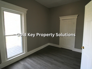 Large Middletown 2 BR 1 BA Upstairs Apartment (SECTION 8 APPROVED)