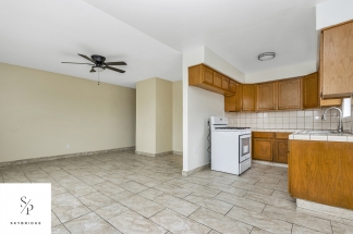 Spacious 4-Bedroom Retreat in the Heart of Los Angeles with 2 Full Baths – Your Ideal Urban Haven!