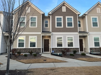 Gorgeous 2 Bedroom Townhome, With Amazingly Fun Community Amenities!