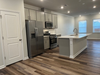 Gorgeous 2 Bedroom Townhome, With Amazingly Fun Community Amenities!