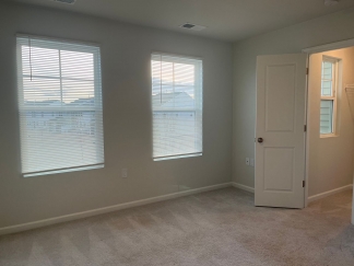 Gorgeous 2 Bedroom Townhome, With Amazingly Fun Community Amenities!