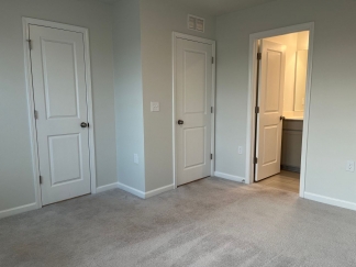 Gorgeous 2 Bedroom Townhome, With Amazingly Fun Community Amenities!