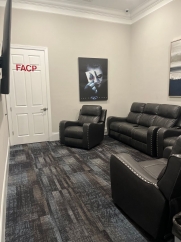 Gorgeous 2 Bedroom Townhome, With Amazingly Fun Community Amenities!