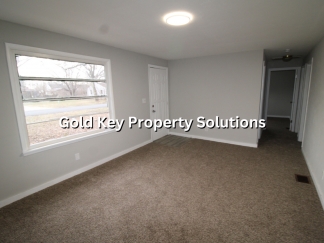 Eastside 3 BR 1 BA House with Garage and Central Air (SECTION 8 APPROVED)