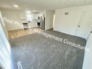 Remodeled 3 Bedroom 1.5 bath Apartment