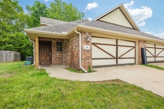 Great duplex in a great location