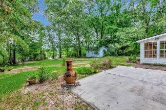 Waterfront Home in Melrose Subdivision!