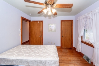 3 Bedroom Classic Summerville Home!