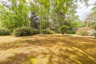 3 Bedroom Classic Summerville Home!